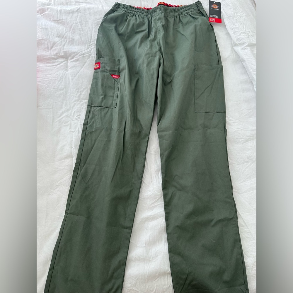 Green dickies